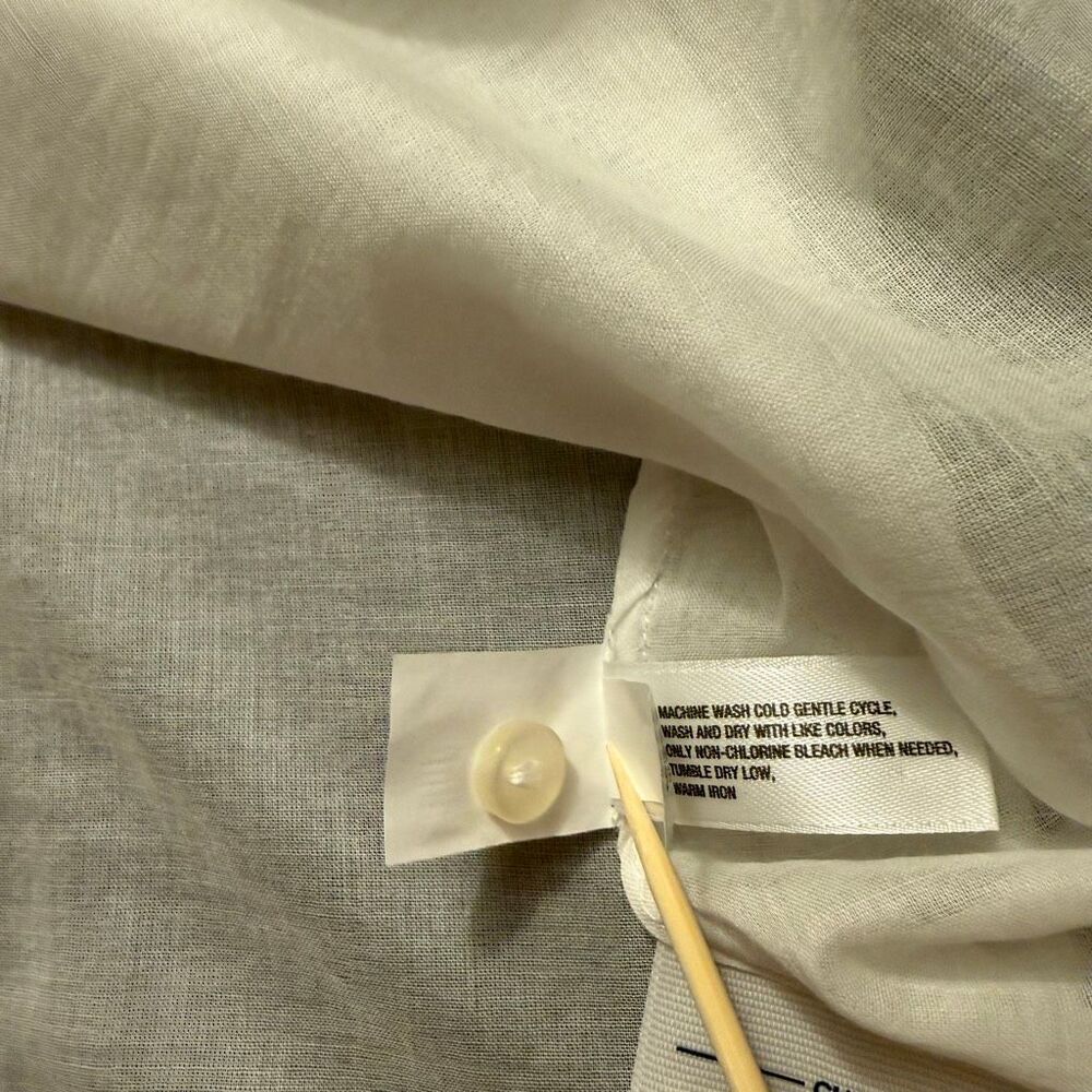 Gap Cotton Voile Pintuck Blouse | White Classic Button Front Shirt | XL - Picture 9 of 14